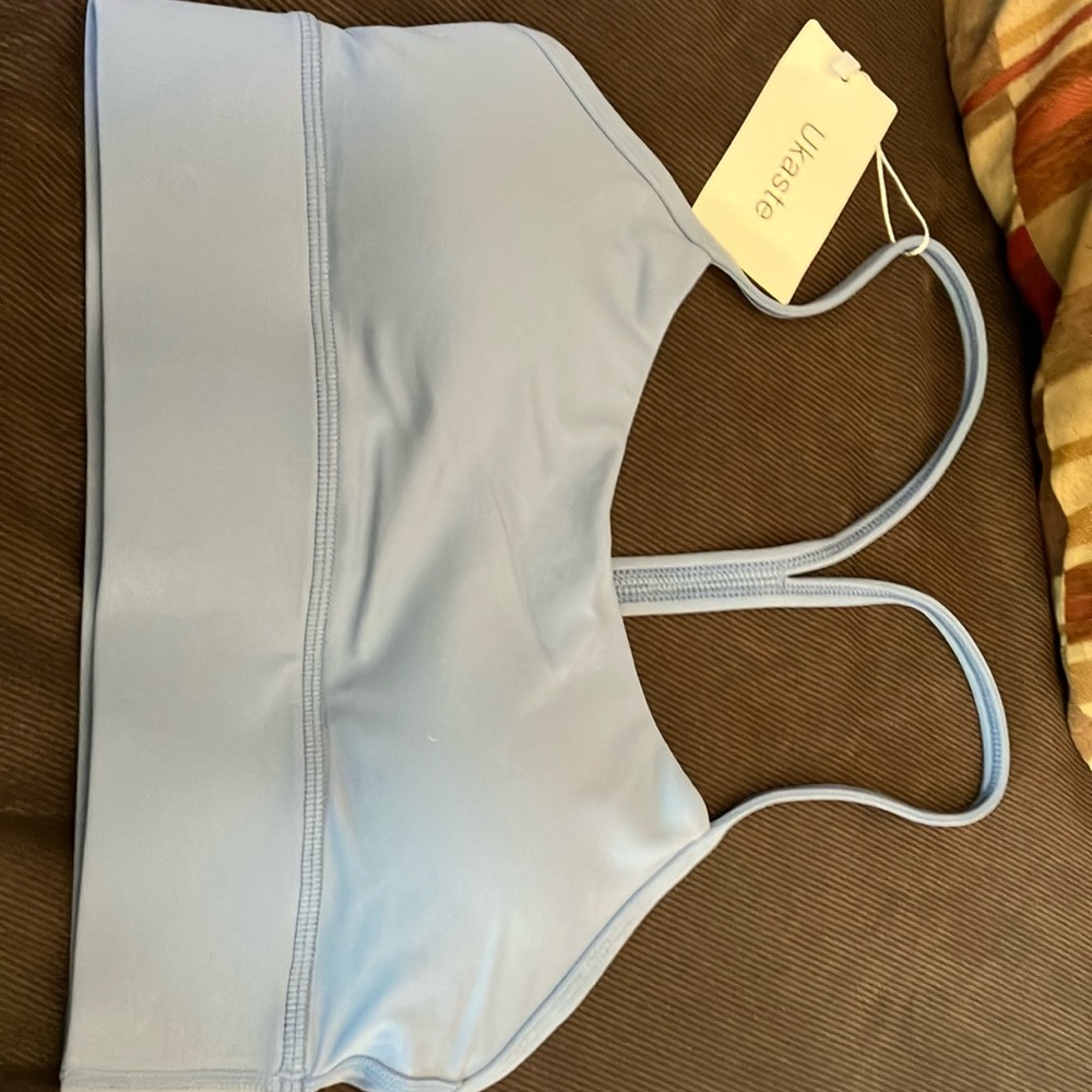 Sports bra